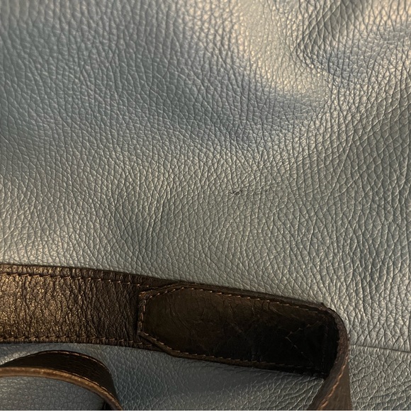 Valentina Italian leather weekend bag. - Picture 8 of 10